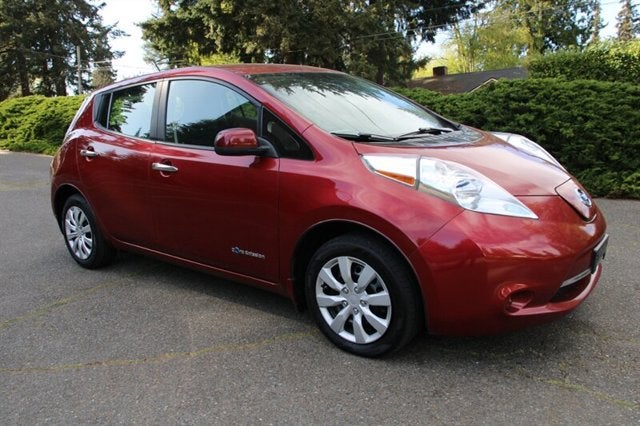 2015 Nissan LEAF S