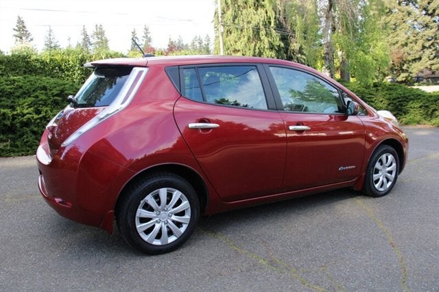 2015 Nissan LEAF S