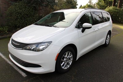 2020 Chrysler Voyager LXI