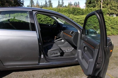 2005 Volkswagen Jetta Sedan A5 2.5L