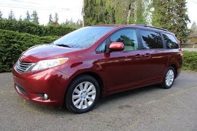 2011 Toyota Sienna XLE 7-Passenger AWD