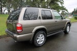 2001 Nissan Pathfinder LE