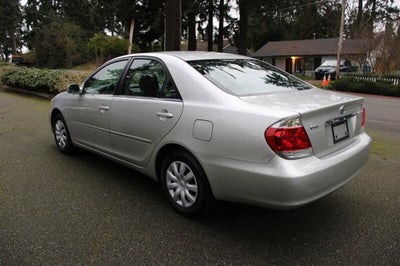 2005 Toyota Camry LE
