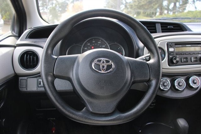 2012 Toyota Yaris 5-Door L1-owner